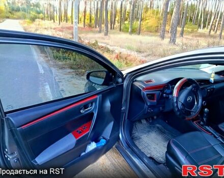 Серый Тойота Королла, объемом двигателя 1.3 л и пробегом 280 тыс. км за 8500 $, фото 3 на Automoto.ua