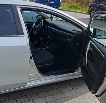 Серый Тойота Королла, объемом двигателя 1.3 л и пробегом 260 тыс. км за 9500 $, фото 1 на Automoto.ua