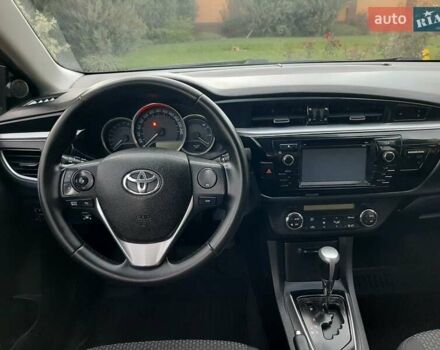 Сірий Тойота Королла, об'ємом двигуна 1.6 л та пробігом 137 тис. км за 10900 $, фото 14 на Automoto.ua