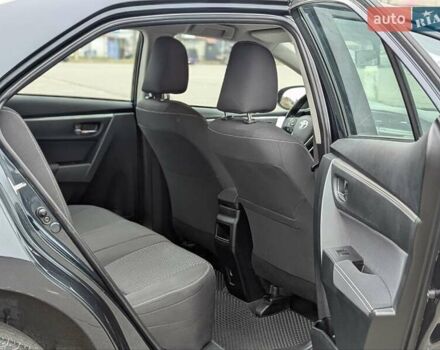 Серый Тойота Королла, объемом двигателя 1.6 л и пробегом 142 тыс. км за 12000 $, фото 19 на Automoto.ua