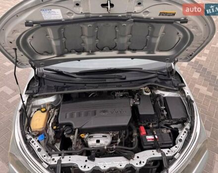 Серый Тойота Королла, объемом двигателя 1.33 л и пробегом 180 тыс. км за 9900 $, фото 12 на Automoto.ua