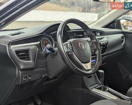 Серый Тойота Королла, объемом двигателя 1.6 л и пробегом 142 тыс. км за 12000 $, фото 11 на Automoto.ua