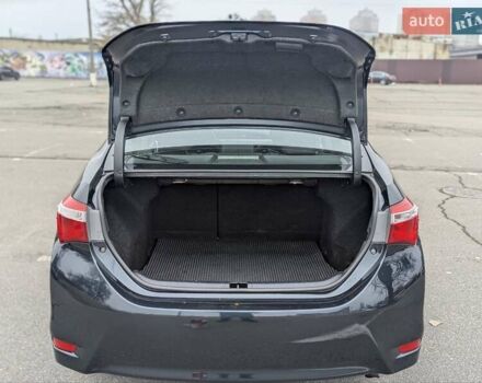 Серый Тойота Королла, объемом двигателя 1.6 л и пробегом 142 тыс. км за 12000 $, фото 21 на Automoto.ua