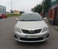 Сірий Тойота Королла, об'ємом двигуна 1.3 л та пробігом 173 тис. км за 8800 $, фото 1 на Automoto.ua