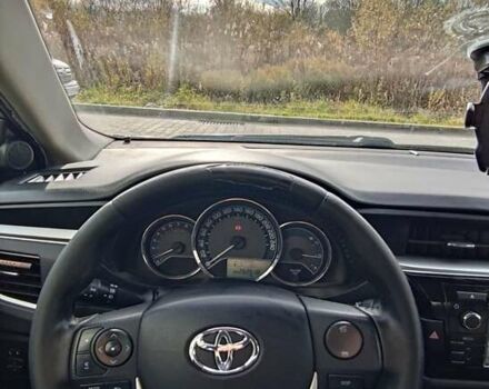 Серый Тойота Королла, объемом двигателя 1.3 л и пробегом 260 тыс. км за 9500 $, фото 5 на Automoto.ua