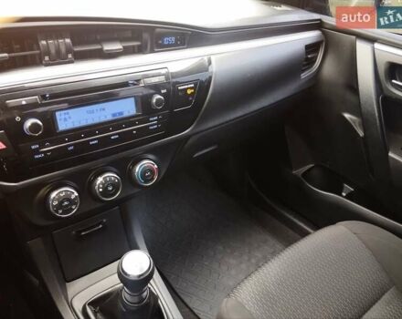 Сірий Тойота Королла, об'ємом двигуна 1.6 л та пробігом 260 тис. км за 7390 $, фото 21 на Automoto.ua