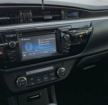 Серый Тойота Королла, объемом двигателя 1.3 л и пробегом 260 тыс. км за 9500 $, фото 4 на Automoto.ua