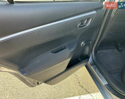 Серый Тойота Королла, объемом двигателя 1.4 л и пробегом 121 тыс. км за 13000 $, фото 14 на Automoto.ua