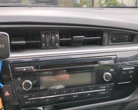 Серый Тойота Королла, объемом двигателя 1.3 л и пробегом 165 тыс. км за 9100 $, фото 1 на Automoto.ua