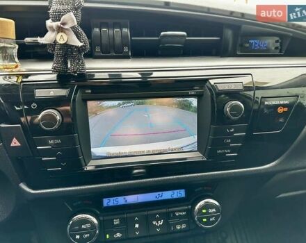 Серый Тойота Королла, объемом двигателя 1.6 л и пробегом 125 тыс. км за 12800 $, фото 1 на Automoto.ua