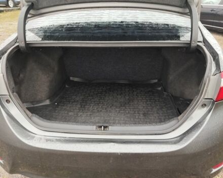 Сірий Тойота Королла, об'ємом двигуна 1.6 л та пробігом 260 тис. км за 7500 $, фото 17 на Automoto.ua