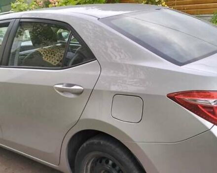 Серый Тойота Королла, объемом двигателя 1.3 л и пробегом 165 тыс. км за 9100 $, фото 5 на Automoto.ua