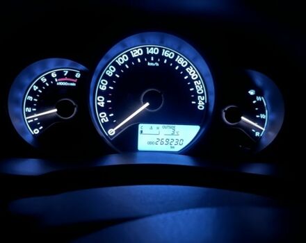 Серый Тойота Королла, объемом двигателя 1.3 л и пробегом 269 тыс. км за 7800 $, фото 5 на Automoto.ua