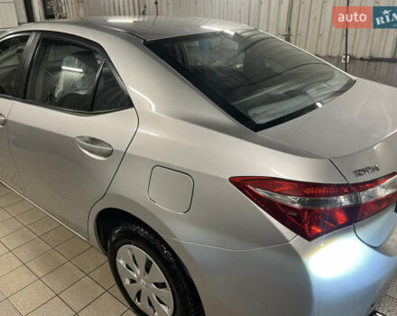 Серый Тойота Королла, объемом двигателя 1.3 л и пробегом 270 тыс. км за 7800 $, фото 4 на Automoto.ua