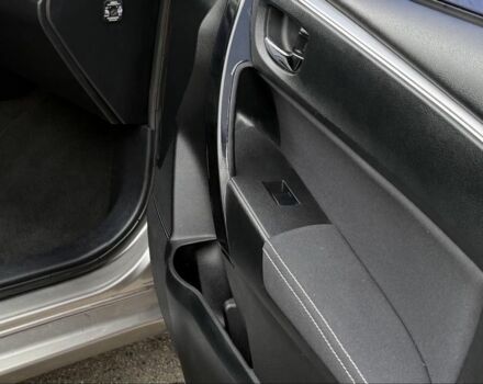 Серый Тойота Королла, объемом двигателя 1.6 л и пробегом 89 тыс. км за 12300 $, фото 20 на Automoto.ua