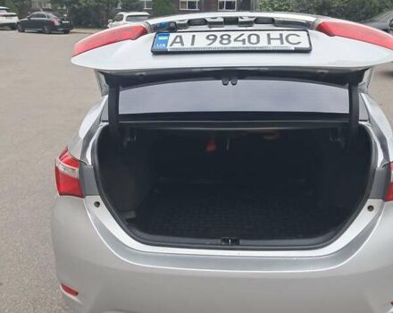 Сірий Тойота Королла, об'ємом двигуна 1.6 л та пробігом 173 тис. км за 11000 $, фото 6 на Automoto.ua