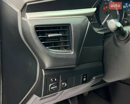 Серый Тойота Королла, объемом двигателя 1.33 л и пробегом 135 тыс. км за 9999 $, фото 9 на Automoto.ua