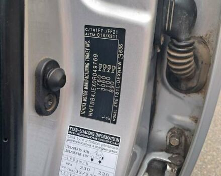 Сірий Тойота Королла, об'ємом двигуна 1.6 л та пробігом 173 тис. км за 11000 $, фото 4 на Automoto.ua