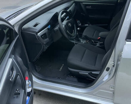 Сірий Тойота Королла, об'ємом двигуна 1.3 л та пробігом 43 тис. км за 12000 $, фото 6 на Automoto.ua