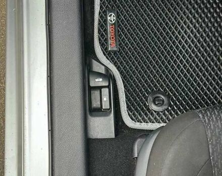 Серый Тойота Королла, объемом двигателя 1.6 л и пробегом 165 тыс. км за 11400 $, фото 28 на Automoto.ua