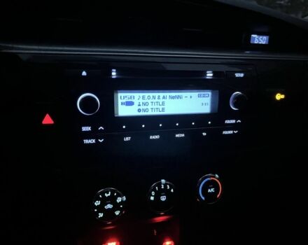 Серый Тойота Королла, объемом двигателя 1.3 л и пробегом 269 тыс. км за 7800 $, фото 6 на Automoto.ua