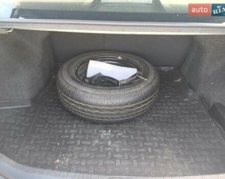 Серый Тойота Королла, объемом двигателя 1.33 л и пробегом 83 тыс. км за 10500 $, фото 6 на Automoto.ua