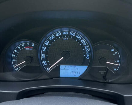 Серый Тойота Королла, объемом двигателя 1.33 л и пробегом 44 тыс. км за 12000 $, фото 19 на Automoto.ua