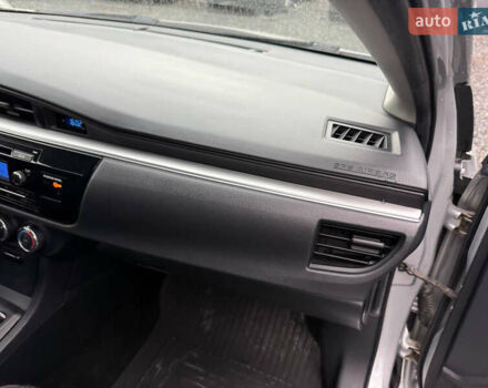 Серый Тойота Королла, объемом двигателя 1.6 л и пробегом 175 тыс. км за 11900 $, фото 42 на Automoto.ua