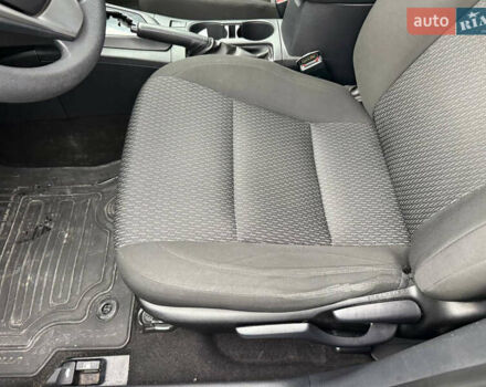 Серый Тойота Королла, объемом двигателя 1.6 л и пробегом 175 тыс. км за 11900 $, фото 23 на Automoto.ua