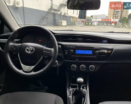Сірий Тойота Королла, об'ємом двигуна 1.33 л та пробігом 110 тис. км за 8600 $, фото 23 на Automoto.ua