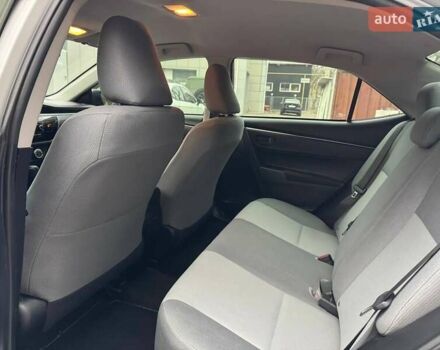 Серый Тойота Королла, объемом двигателя 1.8 л и пробегом 110 тыс. км за 10500 $, фото 13 на Automoto.ua