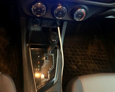 Серый Тойота Королла, объемом двигателя 1.8 л и пробегом 100 тыс. км за 10200 $, фото 5 на Automoto.ua