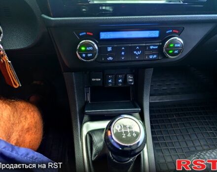 Серый Тойота Королла, объемом двигателя 1.6 л и пробегом 196 тыс. км за 11500 $, фото 7 на Automoto.ua