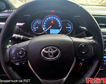 Серый Тойота Королла, объемом двигателя 1.6 л и пробегом 196 тыс. км за 11500 $, фото 6 на Automoto.ua
