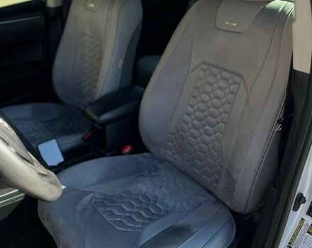 Серый Тойота Королла, объемом двигателя 1.8 л и пробегом 109 тыс. км за 13800 $, фото 13 на Automoto.ua