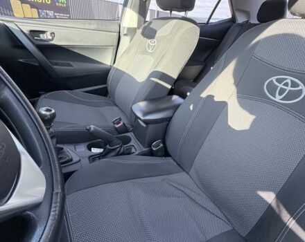 Серый Тойота Королла, объемом двигателя 1.6 л и пробегом 120 тыс. км за 12000 $, фото 6 на Automoto.ua