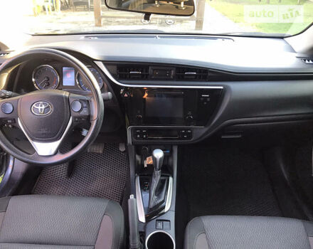 Серый Тойота Королла, объемом двигателя 1.8 л и пробегом 83 тыс. км за 13200 $, фото 10 на Automoto.ua