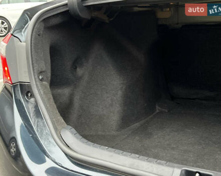 Серый Тойота Королла, объемом двигателя 1.6 л и пробегом 155 тыс. км за 10700 $, фото 43 на Automoto.ua