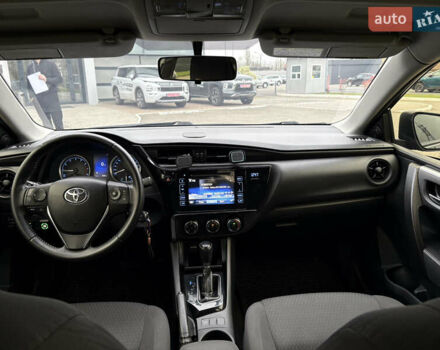 Серый Тойота Королла, объемом двигателя 1.6 л и пробегом 191 тыс. км за 13500 $, фото 18 на Automoto.ua