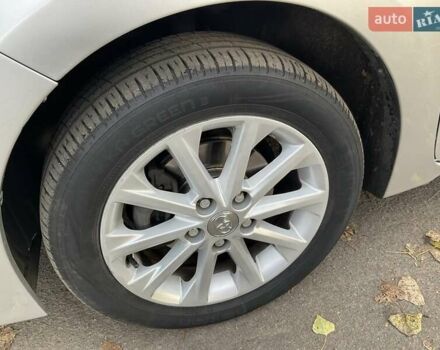 Серый Тойота Королла, объемом двигателя 1.6 л и пробегом 113 тыс. км за 12900 $, фото 23 на Automoto.ua