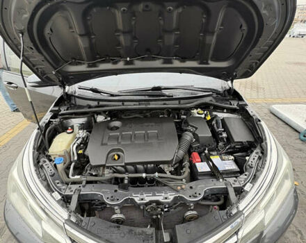 Серый Тойота Королла, объемом двигателя 1.6 л и пробегом 191 тыс. км за 13500 $, фото 27 на Automoto.ua