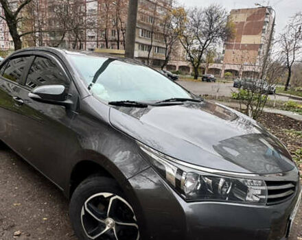 Серый Тойота Королла, объемом двигателя 1.59 л и пробегом 110 тыс. км за 12300 $, фото 3 на Automoto.ua