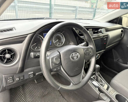 Серый Тойота Королла, объемом двигателя 1.6 л и пробегом 191 тыс. км за 13500 $, фото 21 на Automoto.ua