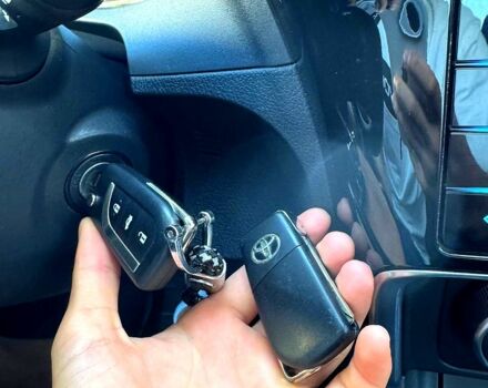 Серый Тойота Королла, объемом двигателя 1.6 л и пробегом 182 тыс. км за 13300 $, фото 6 на Automoto.ua