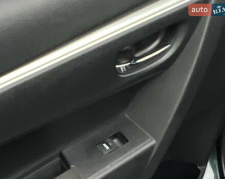 Серый Тойота Королла, объемом двигателя 1.6 л и пробегом 155 тыс. км за 10700 $, фото 39 на Automoto.ua