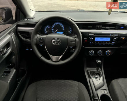 Серый Тойота Королла, объемом двигателя 1.6 л и пробегом 155 тыс. км за 10700 $, фото 31 на Automoto.ua