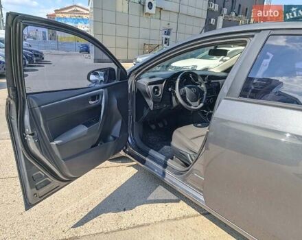 Серый Тойота Королла, объемом двигателя 1.3 л и пробегом 124 тыс. км за 10990 $, фото 17 на Automoto.ua