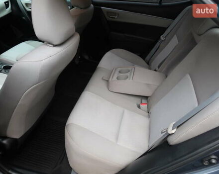 Сірий Тойота Королла, об'ємом двигуна 1.8 л та пробігом 94 тис. км за 13200 $, фото 7 на Automoto.ua