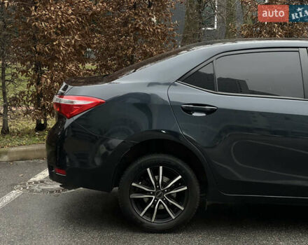 Серый Тойота Королла, объемом двигателя 1.6 л и пробегом 155 тыс. км за 10700 $, фото 11 на Automoto.ua