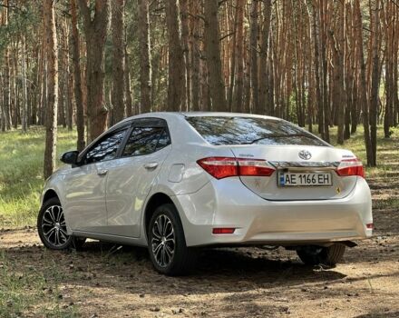 Сірий Тойота Королла, об'ємом двигуна 1.33 л та пробігом 112 тис. км за 15599 $, фото 3 на Automoto.ua